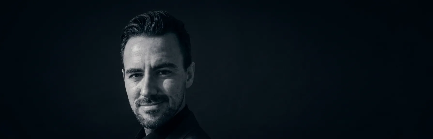 Ylussion — Víctor Rosa, Diseño ferial y web UX/UI en Sevilla